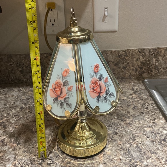 Vintage Tiffany style mini touch glass lamp - Picture 13 of 14